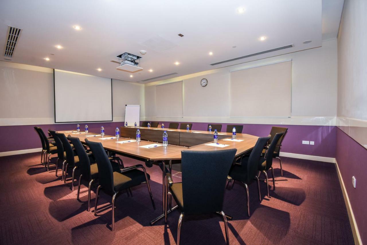 Premier Investments Park 3* Dubaï